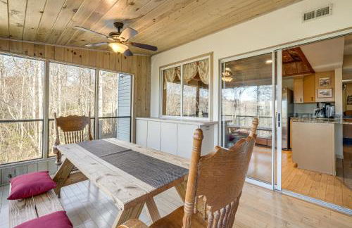 Hot Tub and Views! Squatchs Place in Blairsville - Foto 14