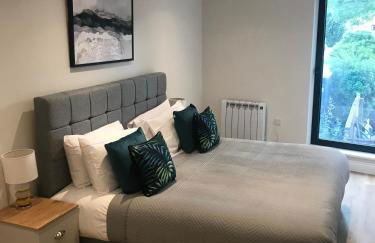 Heart of Henley 1 & 2 Bedroom Apartments - Foto 2