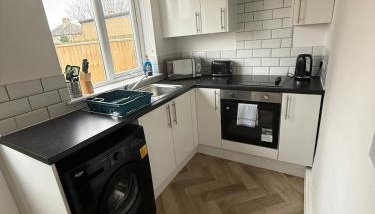 Cromwell-2 Bed Great for Contractors with Drive WiFi - Foto 4, stove, toaster