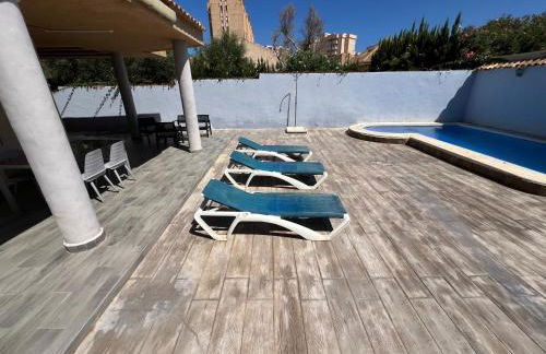 CHALET CON PISCINA A 100m DE LA PLAYA LA MANGA - Foto 3