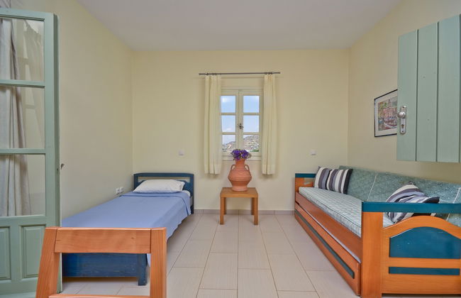 Ydreos Studios & Apartments - Photo 79