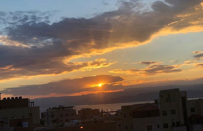 Sea View Luxury Furnished Flat - Photo 12