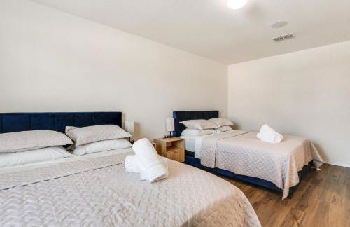 Modern Home with Private Yard and Patio in Little Elm! - Foto 20