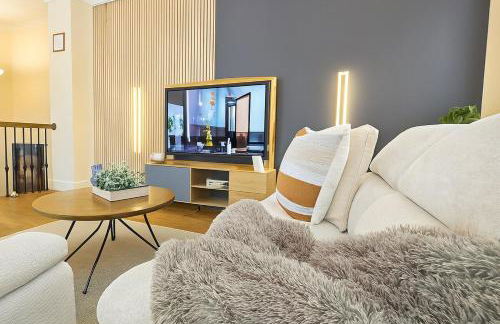 Shop, Soak &Sleep Galleria 3BR Retreat Private Jacuzzi - Foto 27