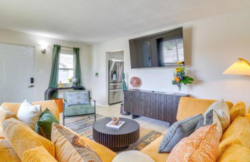 Central Albuquerque Getaway with Hot Tub and Grill! - Foto 5