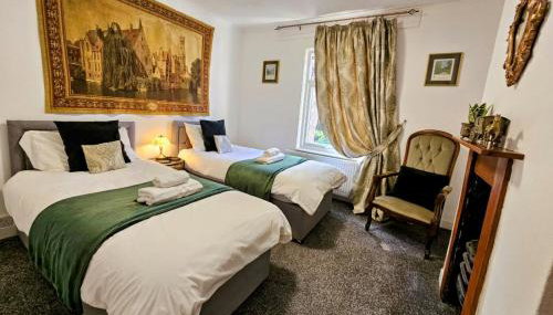 Cute Cottage in Egham Heathrow- 7 Guests 3 bedrooms - Foto 3