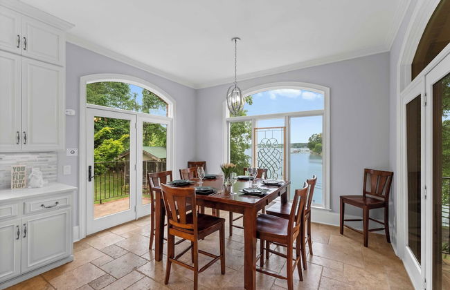 Flip Flop Therapy by Avantstay Lakefront Home w/ Game Room & Dock Access - Foto 56