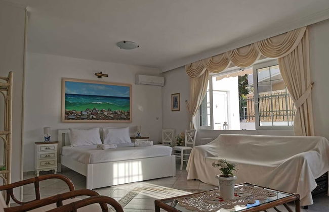 Charming 3-bed Villa in Sounio - Foto 2