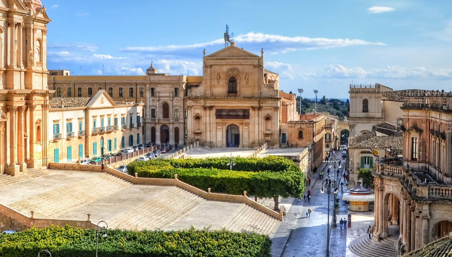Escursione a Noto, Siracusa e Ortigia - Foto 1, Escursione a Noto, Siracusa e Ortigia