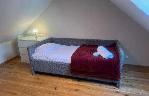 Lovely villa Monte close to Cologne with three bedrooms and one bathroom - Foto 29