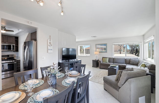 Seafaring Sweet Dreams 5 Minute Walk to Beach! - Foto 25