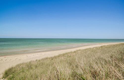 Stunning Ocean View! Beachfront Nantucket Retreat - Foto 4