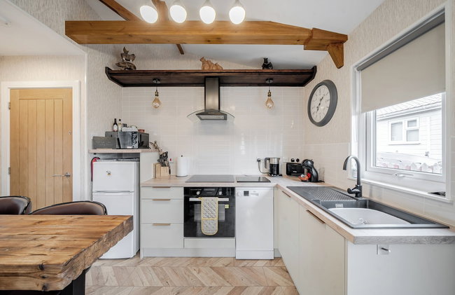 1 Bed Cabin - Sleeps 2 - Pets - 2 Min To Beach - Foto 8