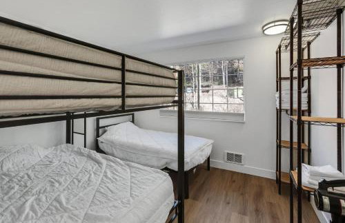 Beautiful Ski-in Ski-out Condo Located On The Eagle Point Resort! condo - Foto 4