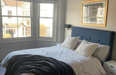 Beautiful 4B.2Ba House + office - Foto 4