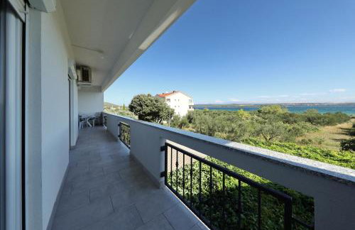 Apartments by the sea Tkon, Pasman - 8302 - Foto 27