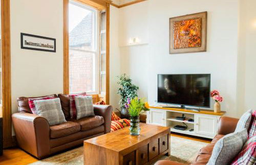 Beautiful Grade II listed apartment. - Photo 10