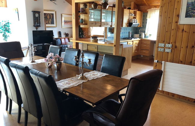 Big Villa in Húsavík Suburb - Foto 6