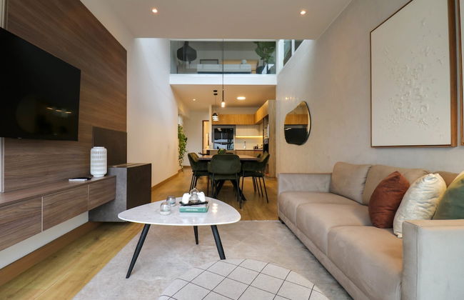 Elegant 3BR Duplex With Balcony in Miraflores - Photo 16