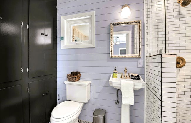 Stunning Home-right Across From Albert Dance Hall! - Foto 26