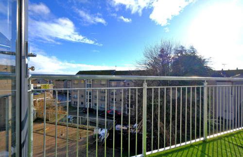 Ash Residence - Lovely 2 spacious bedrooms city centre flat with private parking - Photo 32