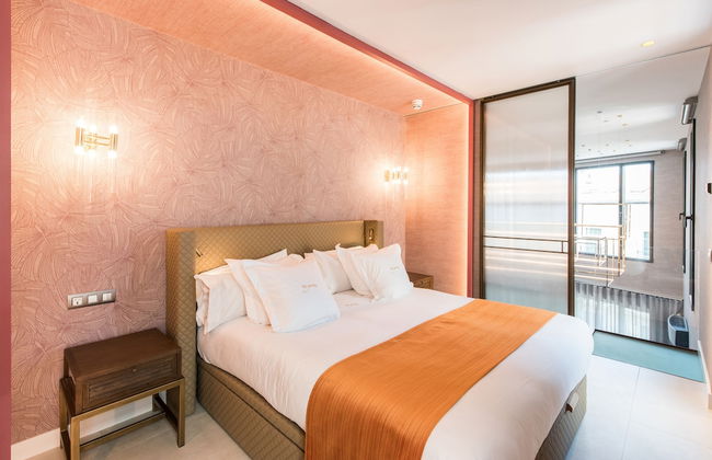 The Garden Suites - Photo 33