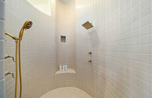 Luxury Oasis With Panoramic Views - Foto 14