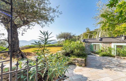 GuestHost - Golfo dei Poeti! Tellaro Holiday Home - Photo 13