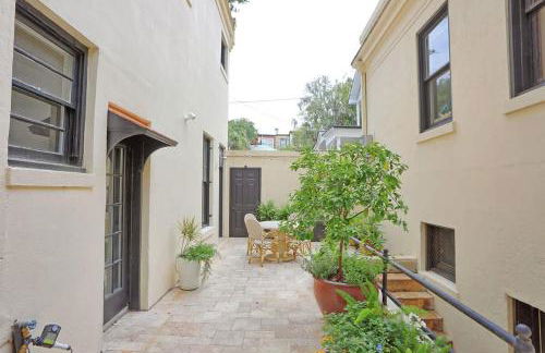 Carriage House at Forsyth 30 Night Minimum - Foto 24