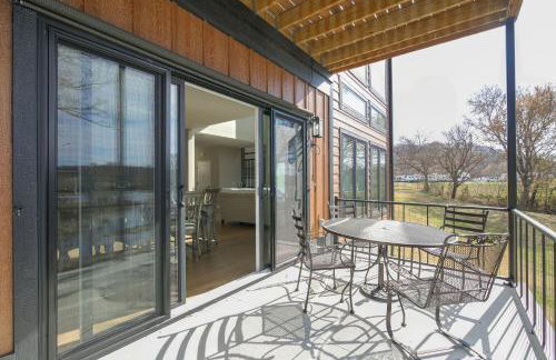 Riverfront Cotter Home Close to Trout Fishing! - Foto 9