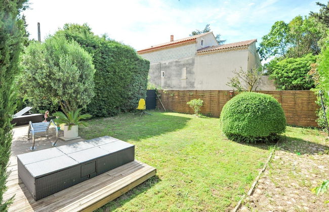 Holiday Home in Orange With Private Pool - Foto 35