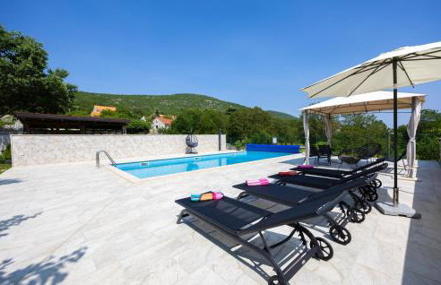 Stunning Home In Krstatice - Photo 10