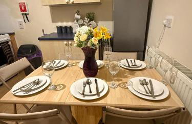 St John's House Isleworth London By Smart Corporate Stays - Foto 26