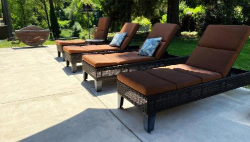 DunMovin’ Oregon - Photo 5, Garden, sunbed, Garden view