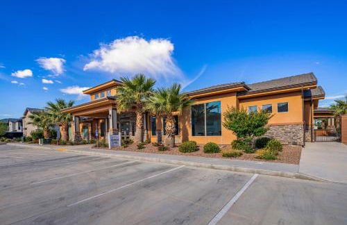 Zion Village Resort 2053 Brand New Home!! Private Pool, Hot Tub, and 35mins from Zion National Park - Foto 80