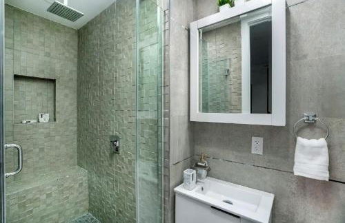 48-3RW Brand New 1BR Prime Hells Kitchen - W D - Photo 17