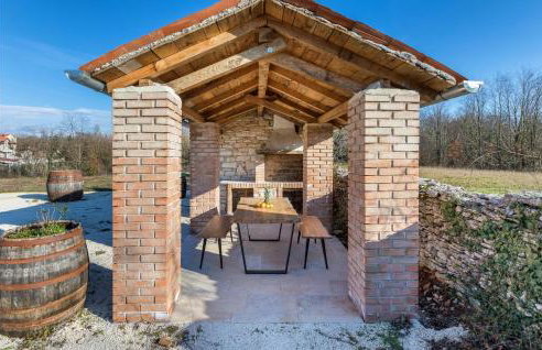 Amazing Home In Modrusani With Wifi - Foto 5