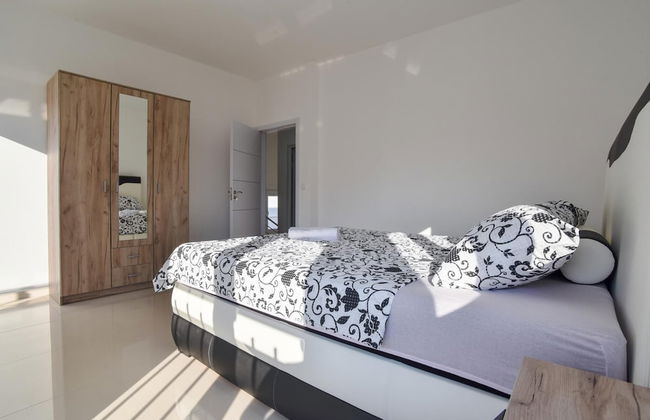 Villa w Garden Balcony 8 min to Ulcinj Long Beach - Foto 11