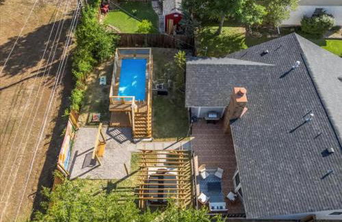 Poolside Paradise Game Room Fire Pit Hot Tub - Foto 45