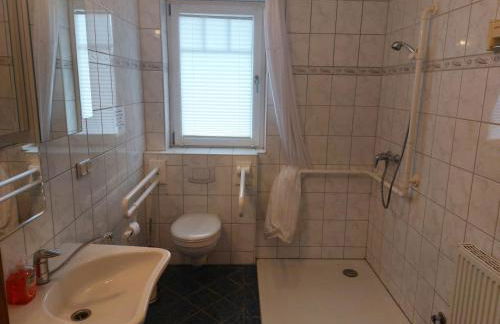 Rügen Schaprode Bungalow - barrierefrei - kleine Hunde auf Anfrage willkommen - Foto 19