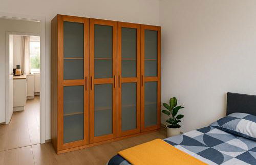 Ideal für Monteure 3 Zimmer Apartment mit Küche, Waschmaschine, Bad, WiFi, Flat TV usw - Foto 9