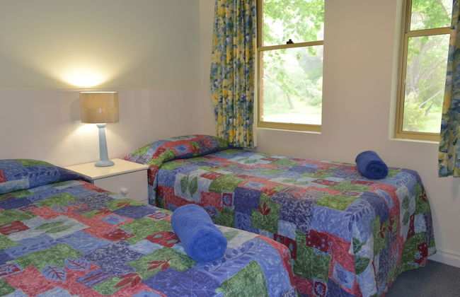 Dolphin Lodge - Photo 35