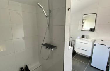 Zentrales modernes Apartment, Nähe Zoo und Stadion - Foto 23