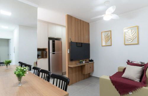 Central Novo 2 Qtos com ar, academia e lava e seca - Foto 1