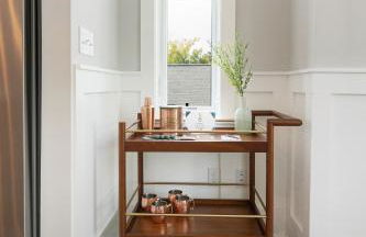 The Azalea Suite at 124 Spring - Foto 7