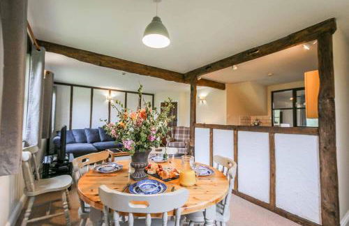 Lake Cottages at Cwm Chwefru - Foto 64