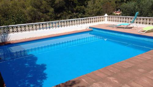 Chalet en el Monte con Piscina - Foto 1