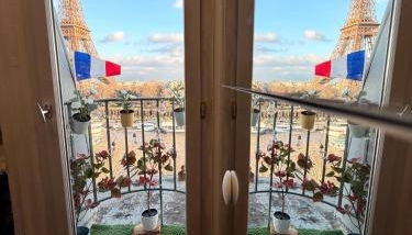 Devant la tour eiffel - Foto 3