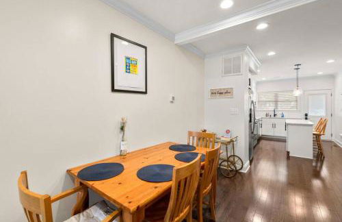 Federal Hill Luxury with Parking & Harbor View Rooftop - Foto 36