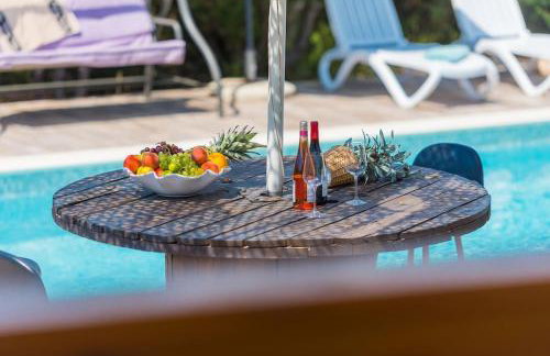 Cozy and Chic Little House with pool Ivinj - 4 - Foto 62